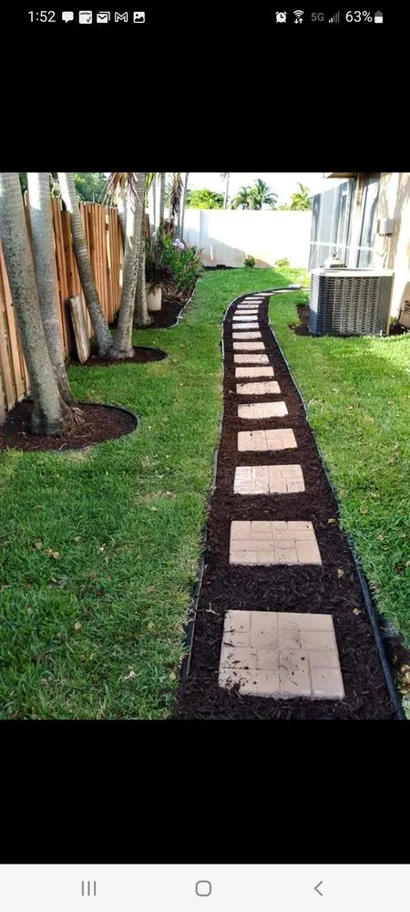 Affordable garden landscaping for homes in Coral Springs, FL by Paradise Complete Property Maintenance