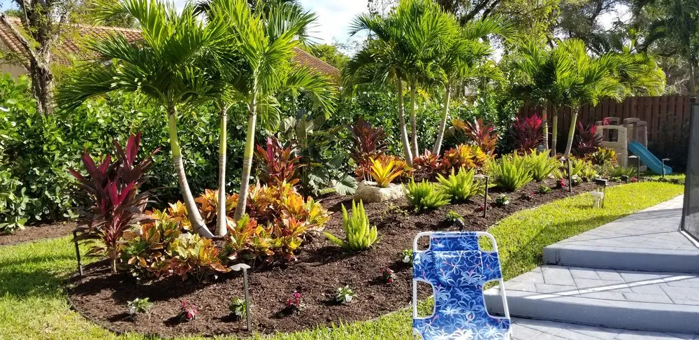 Expert yard maintenance for homes in Coral Springs, FL by Paradise Complete Property Maintenance