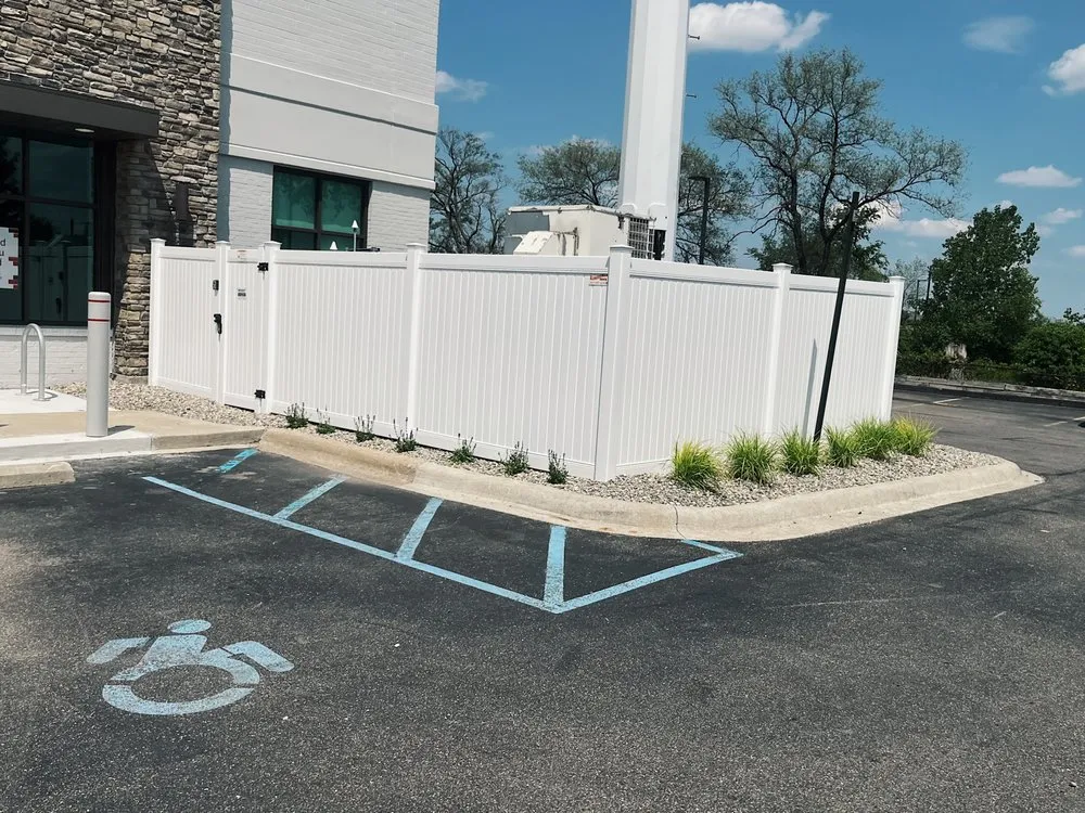 Custom yard maintenance for residential properties across Warren, MI - Paradise Garden Landscaping