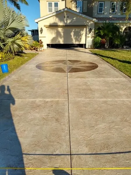 Trusted yard cleanup service experts serving North Port, FL - Paradise Gardens & Decor