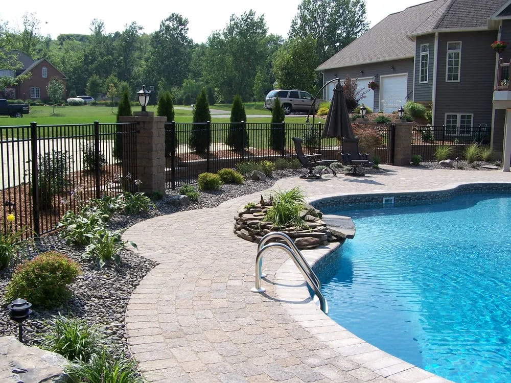 Professional residential landscaping for homes in Manlius, NY by Paradise Grounds