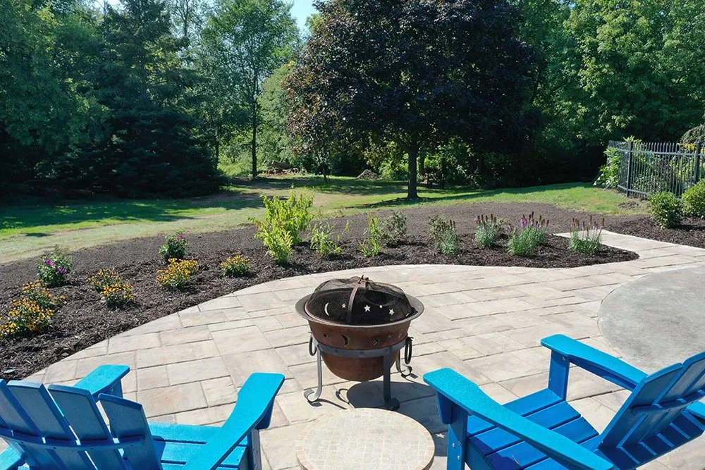 Trusted outdoor landscaping experts serving Franklin, WI - Paradise Landscape & Design