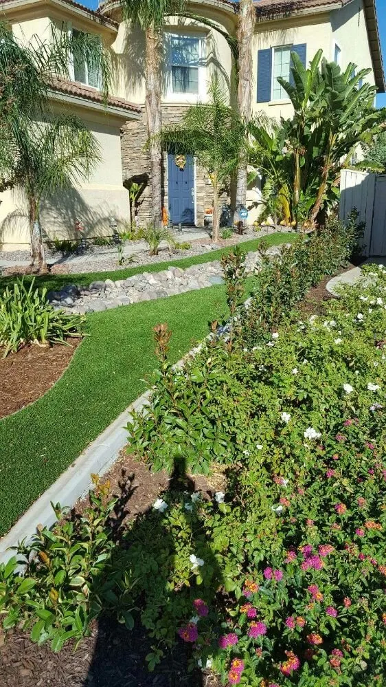 Reliable lawn care service for residential properties in Chandler, AZ by Paradise Landscape & Irrigation