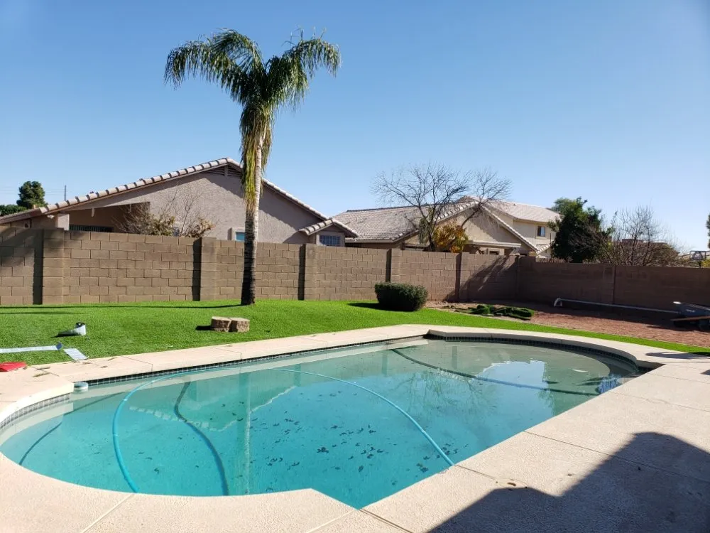 Expert lawn mowing service experts serving Chandler, AZ - Paradise Landscape & Irrigation