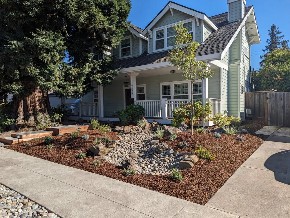 Local landscape installation experts serving San Martin, CA - Paradise Landscape and Garden