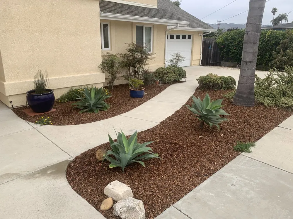 Professional lawn mowing service for year-round maintenance in Arroyo Grande, CA by Paradise Landscape And Maintenace