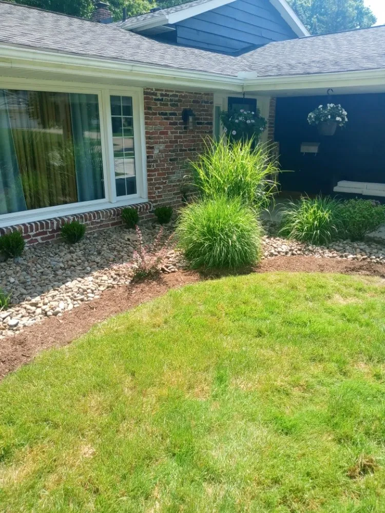 Reliable lawn mowing service with custom design across Lorain, OH - Paradise Landscapes