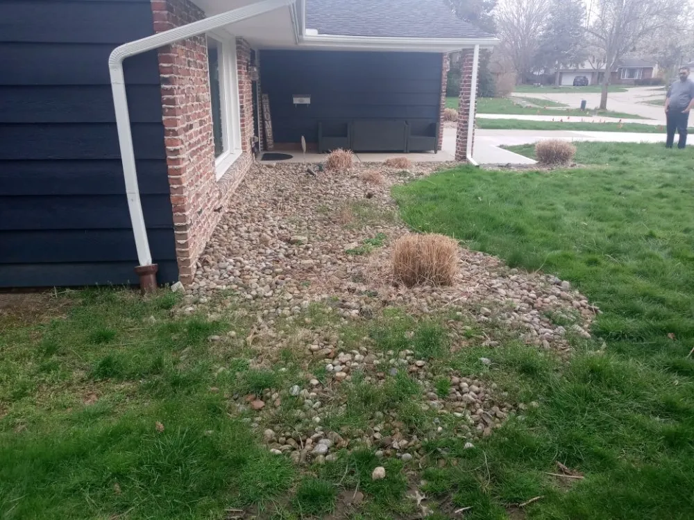 Reliable yard cleanup service experts serving Lorain, OH - Paradise Landscapes