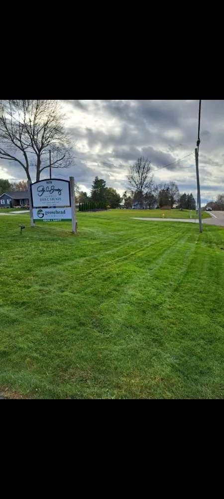 Professional outdoor landscaping in Lorain, OH by Paradise Landscapes