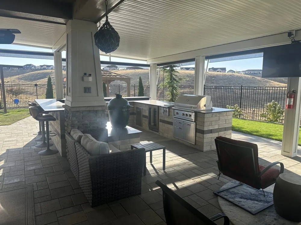 Custom lawn mowing service in Nampa, ID - Paradise Landscapes