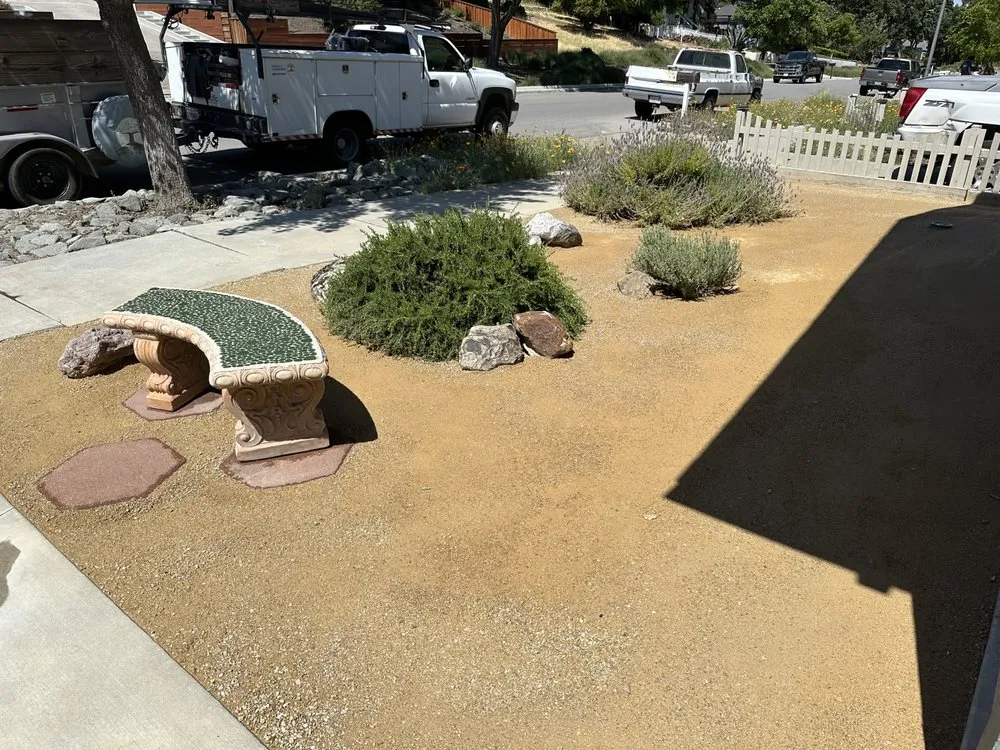 Expert lawn care service experts serving Paso Robles, CA - Paradise Landscapes