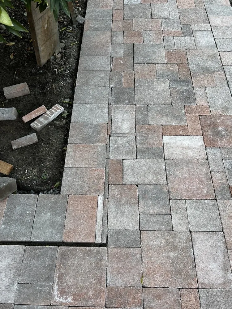 Expert lawn care service experts serving Glendora, CA - Paradise Landscaping & Construction