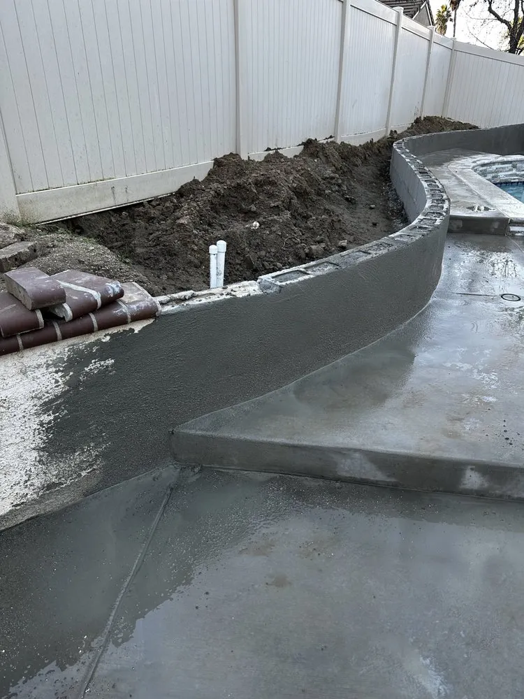 Custom yard maintenance for residential properties across San Diego, CA - Paradise Landscaping & Construction