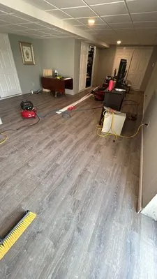 Paradise Landscaping & Home Improvement Logo