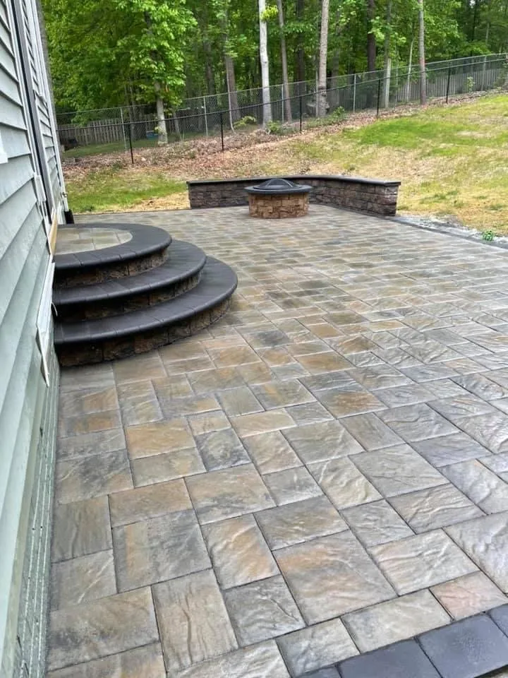 Local landscaping services experts serving Fredericksburg, VA - Paradise Landscaping