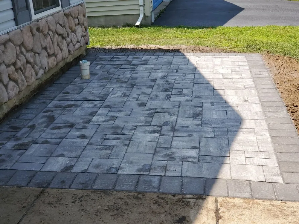 Custom residential landscaping near you in Hazlet, NJ by Paradise Landscaping