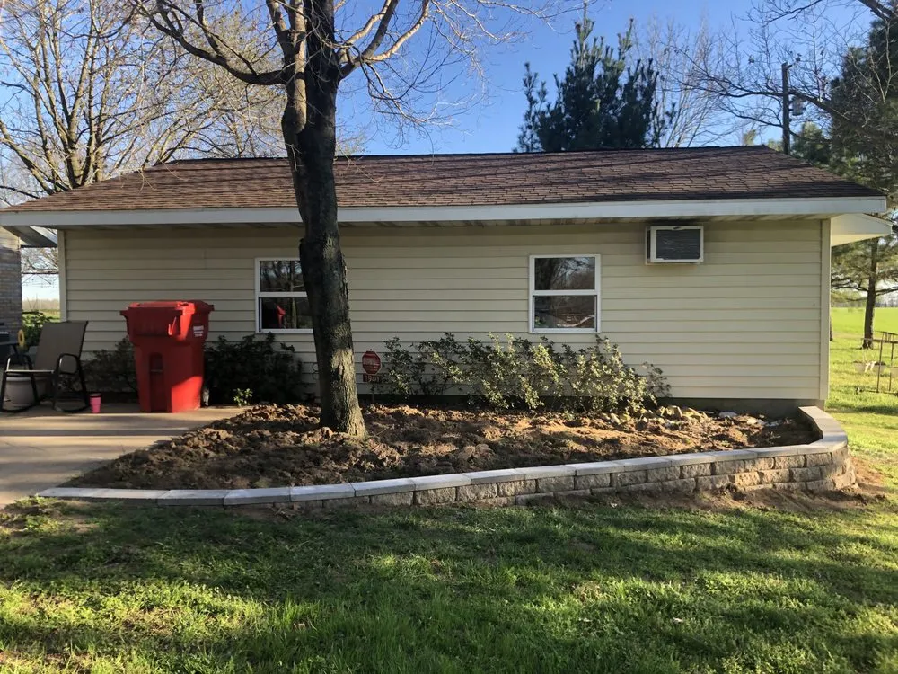 Expert lawn care service in Perryville, MO by Paradise Landscaping