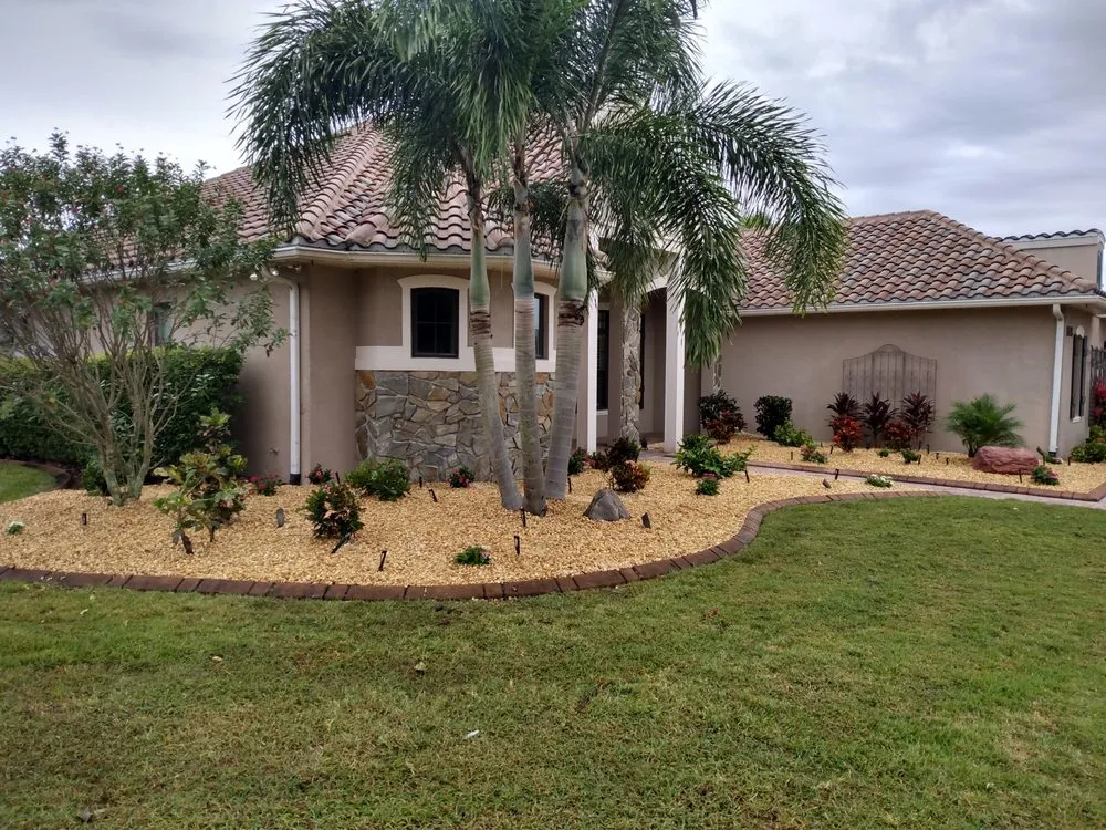 Affordable lawn care service for beautiful yards in Parrish, FL by Paradise Lawn & Landscape