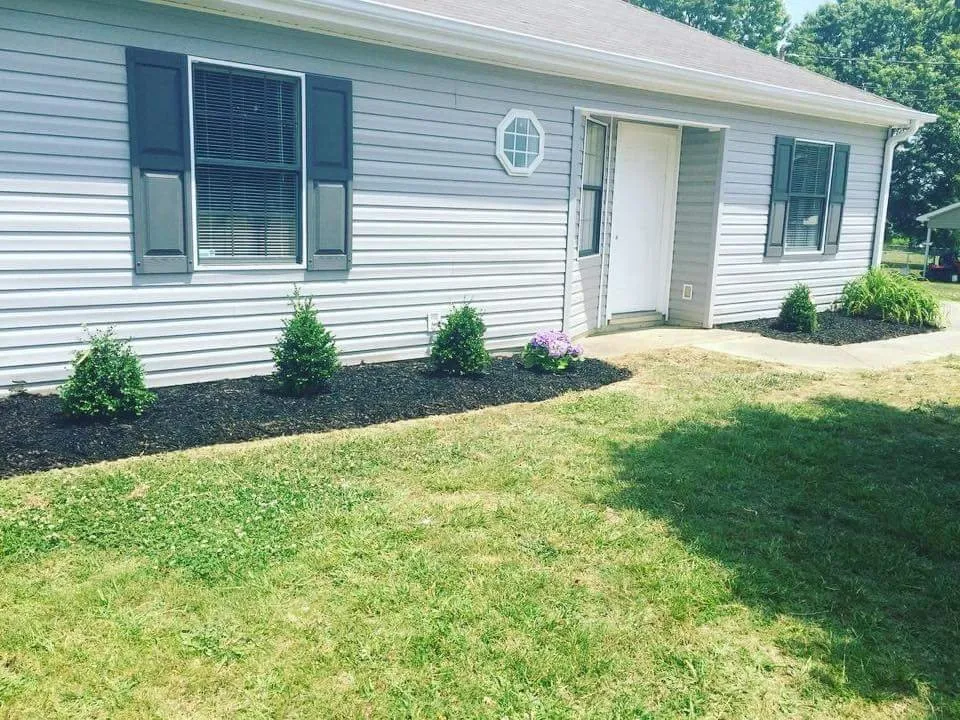 Trusted lawn mowing service in Gadsden, AL by Paradise Lawn & Landscaping Services