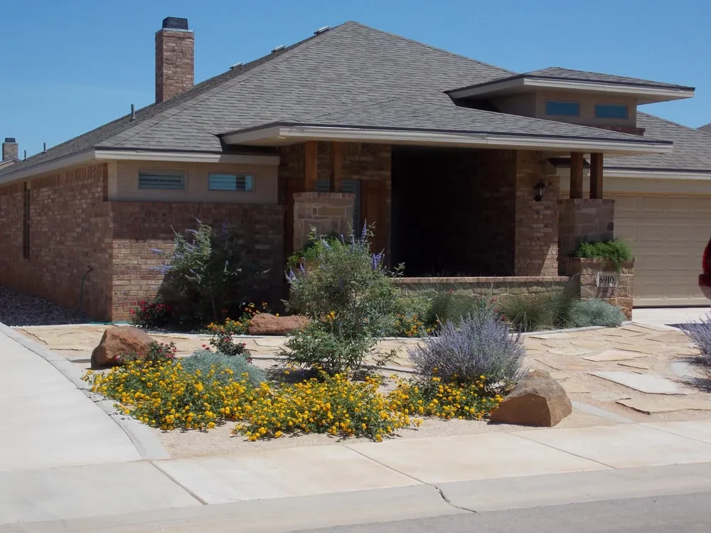 Custom yard cleanup service experts serving Lubbock, TX - Paradise Lawn and Landscape