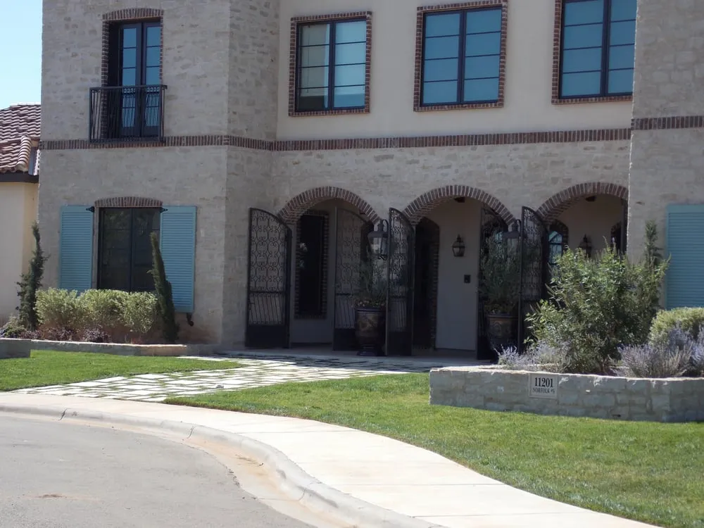 Professional garden landscaping for beautiful yards in Lubbock, TX by Paradise Lawn and Landscape