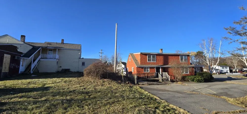 Local yard maintenance in Haverhill, MA - Paradise Lawn Care