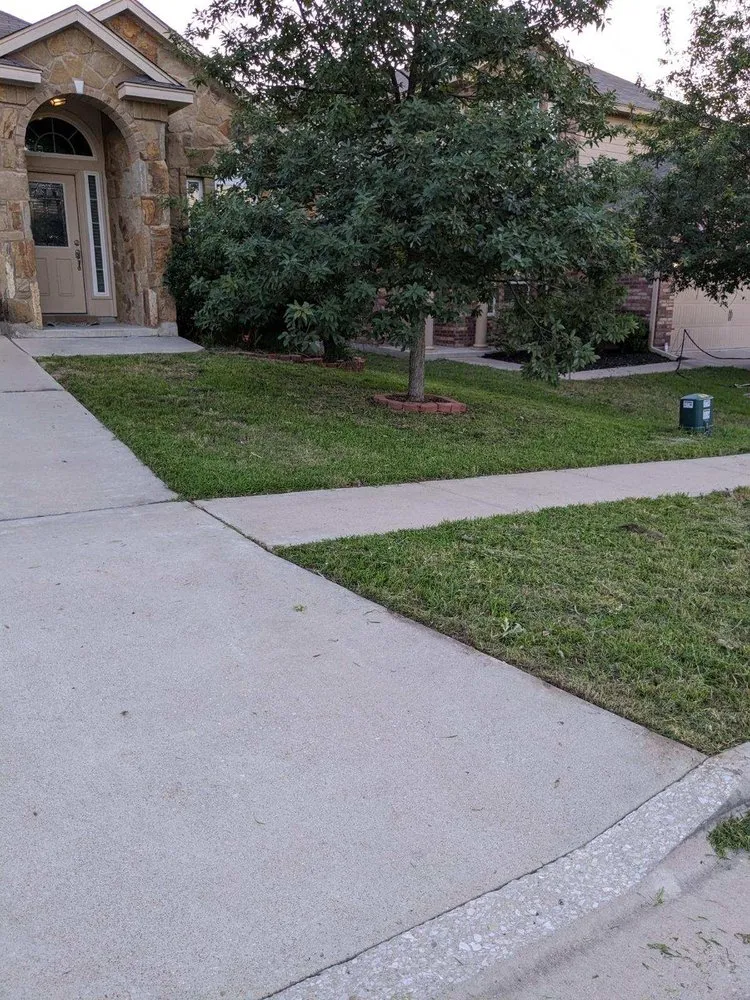 Top-rated lawn care service in Killeen, TX - Paradise Lawn Care