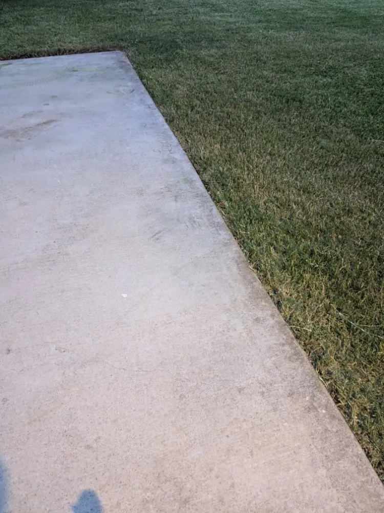 Top-rated yard maintenance in Killeen, TX - Paradise Lawn Care