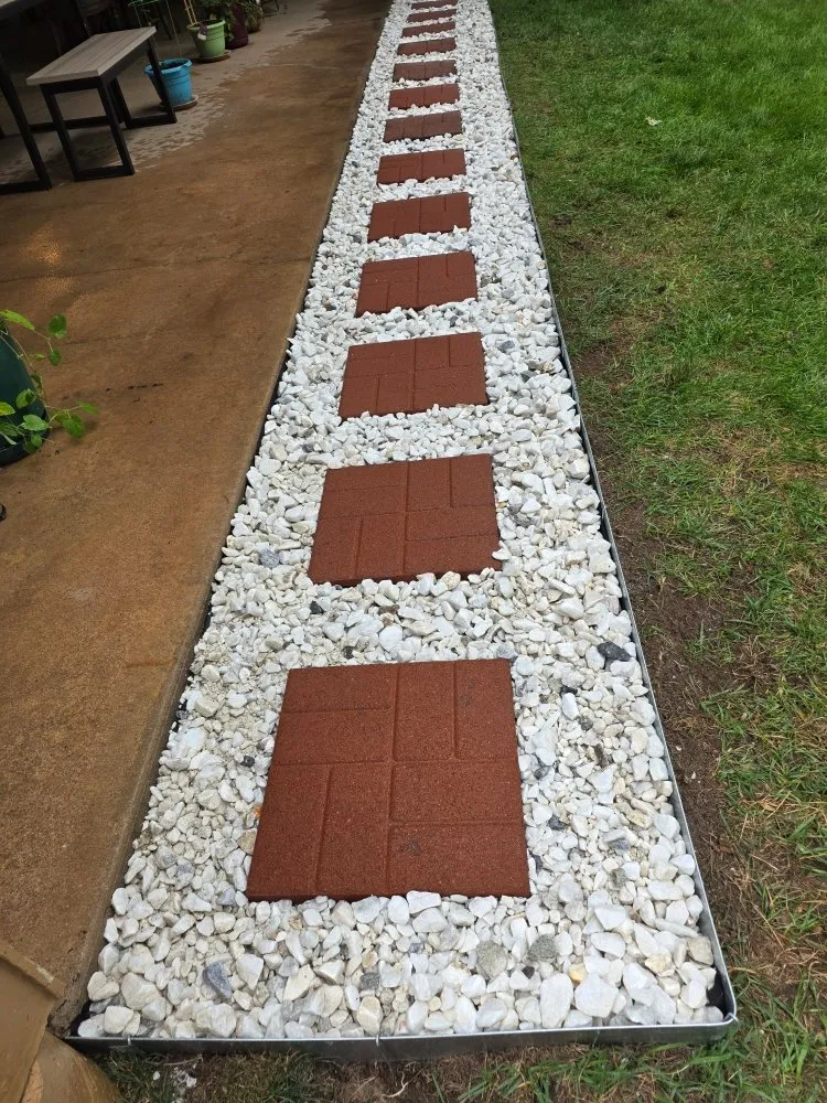 Affordable lawn mowing service for residential properties across Lakewood, CO - Paradise Lawn Services