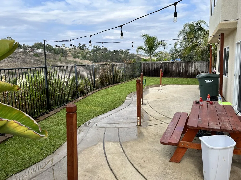 Local lawn mowing service for year-round maintenance across Fallbrook, CA - Paradise Lawns