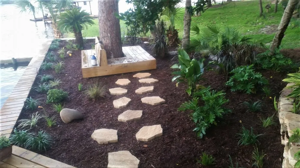 Expert lawn care service in Fort Walton Beach, FL by Paradise Lawns