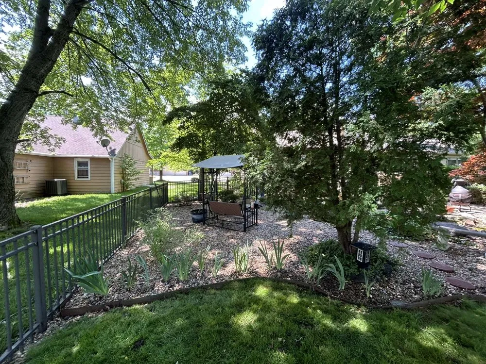 Expert landscaping services for beautiful yards across Collinsville, IL - Paradise Outdoor Services