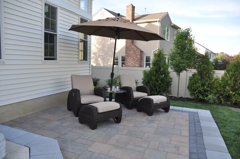 Custom landscape installation experts serving Medford, NJ - Paradise Pavers Pond Landscaping