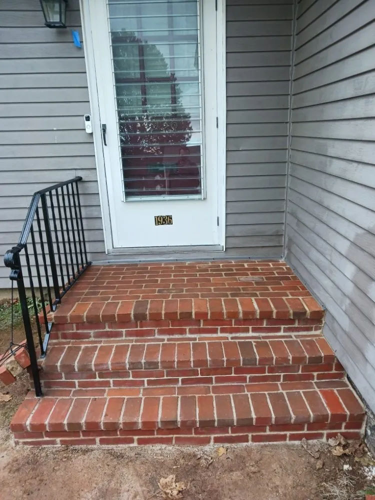 Professional yard cleanup service in Lancaster, PA by Paradise Plants & Patios