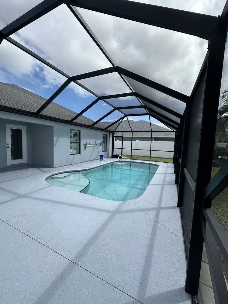 Trusted yard maintenance in Merritt Island, FL by Paradise Pool Screens