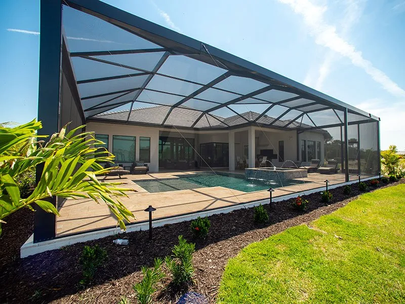 Professional garden landscaping experts serving Merritt Island, FL - Paradise Pool Screens