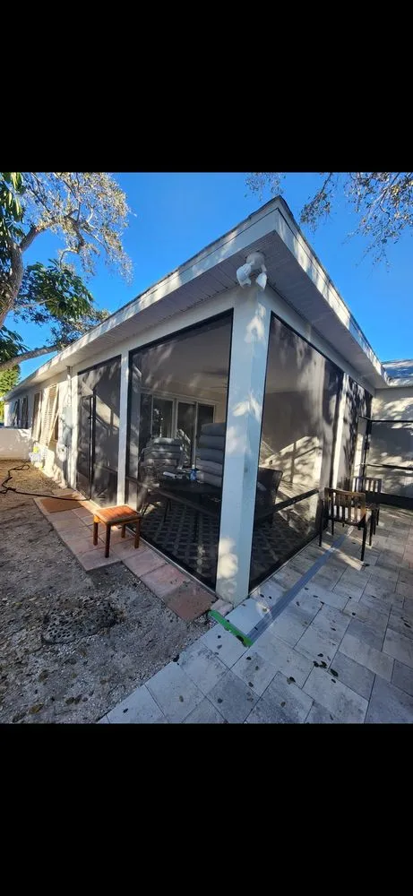 Affordable lawn mowing service experts serving Merritt Island, FL - Paradise Pool Screens