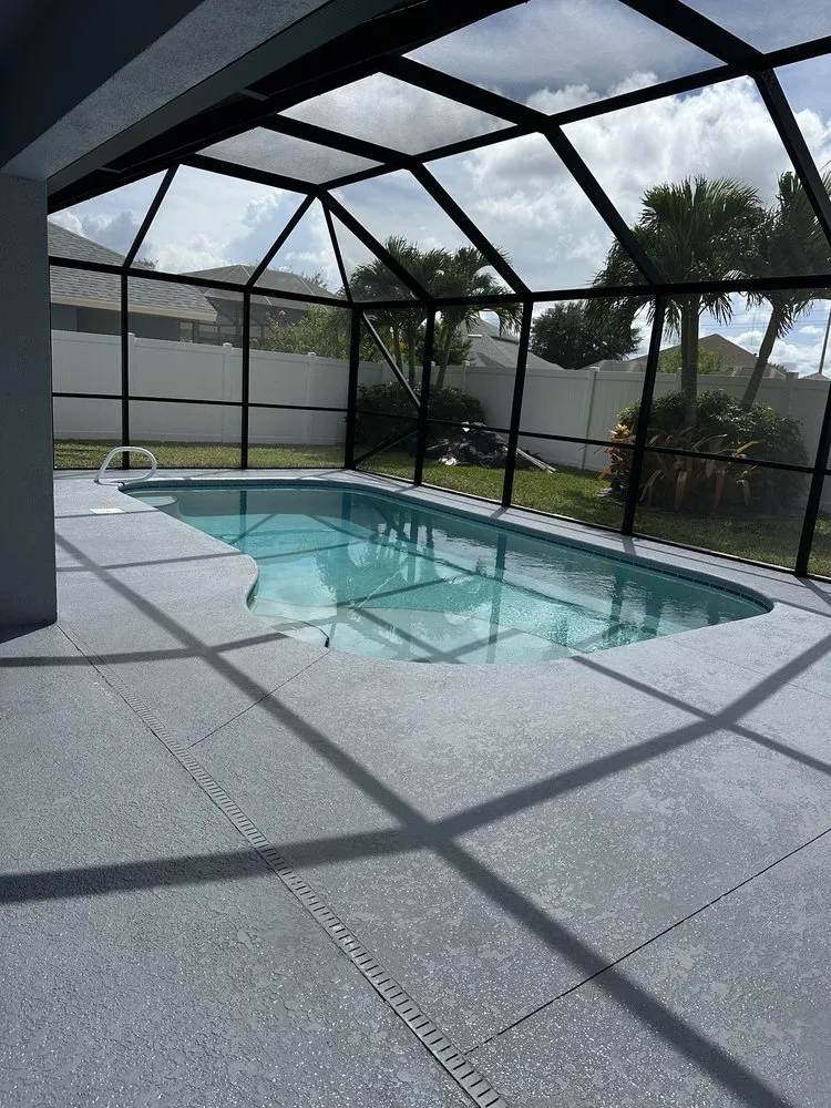 Top-rated landscaping services in Merritt Island, FL by Paradise Pool Screens