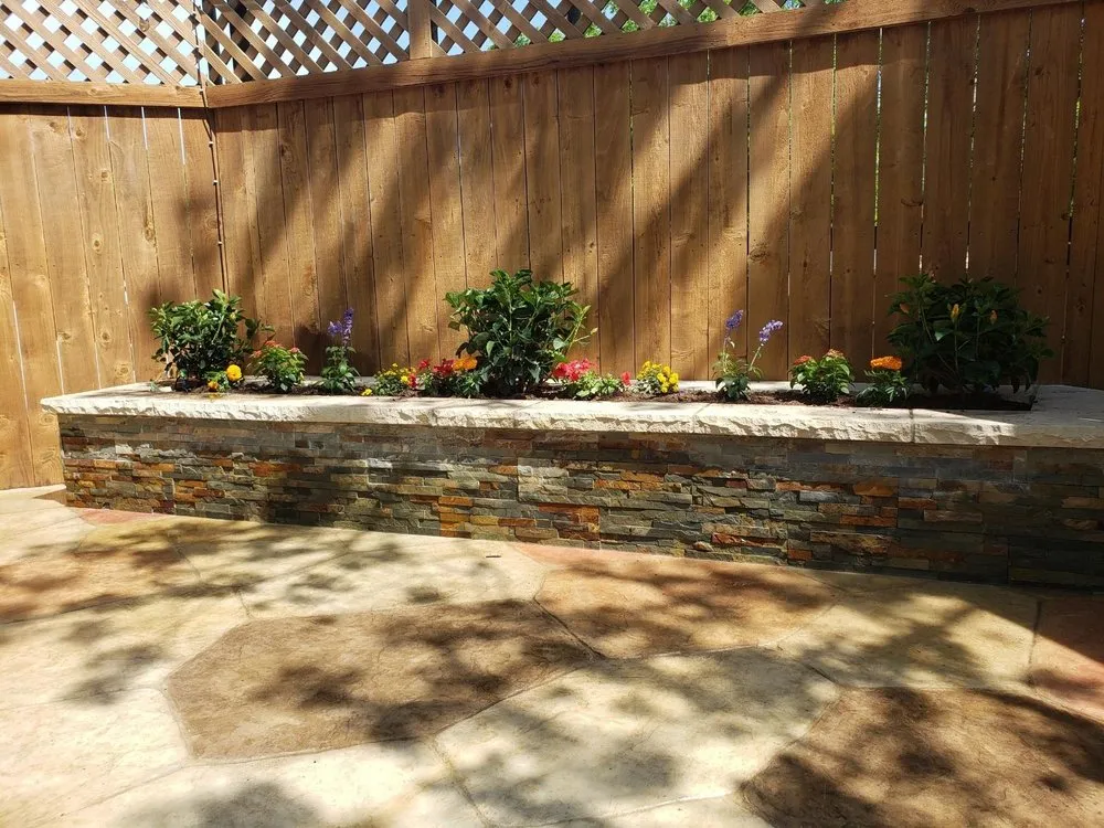 Reliable lawn care service experts serving Frisco, TX - Paradise Pools and Outdoor Living