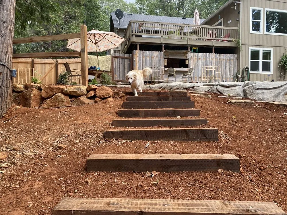 Affordable yard cleanup service in Grass Valley, CA by Paradise View Landscaping