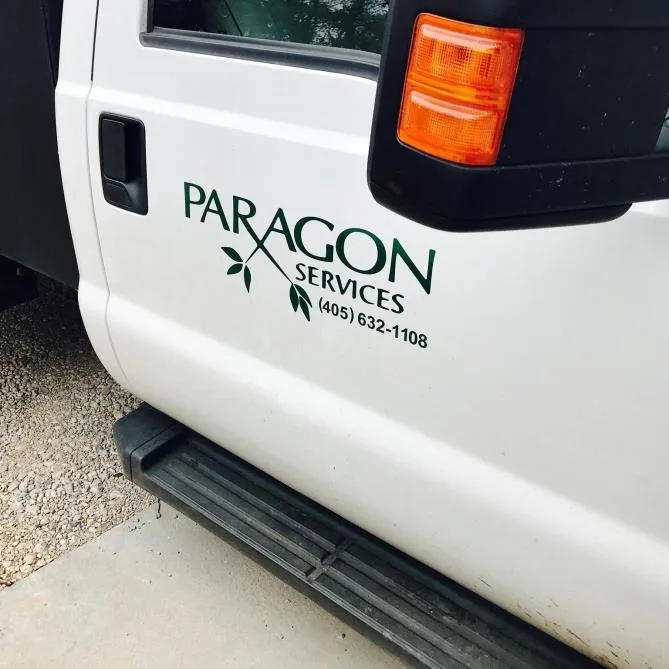Affordable lawn care service experts serving Oklahoma City, OK - Paragon Pest Elimination Services