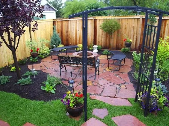 Reliable outdoor landscaping near you in Montgomery, TX by Paragon Property Service