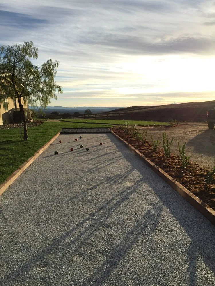 Reliable yard maintenance for homes in Atascadero, CA by Paramount Landscape