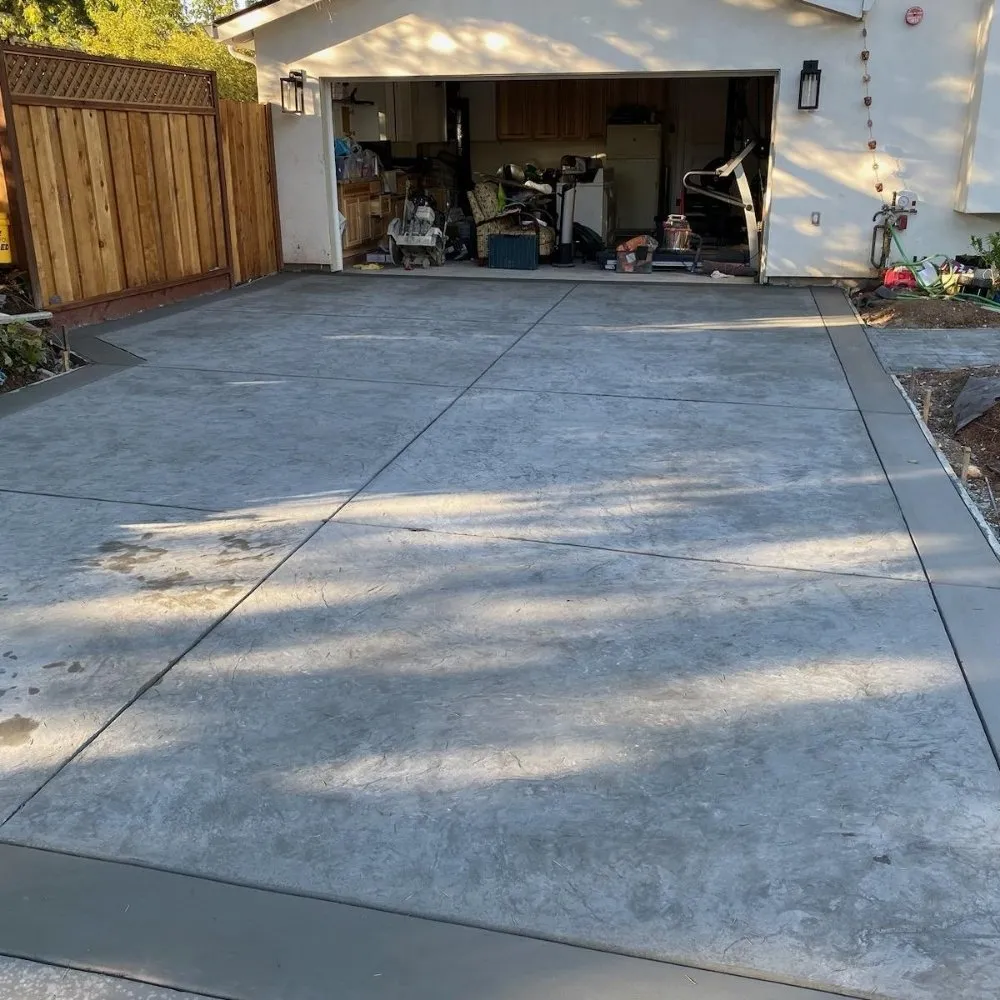 Expert yard cleanup service experts serving San Jose, CA - Paramount Landscaping