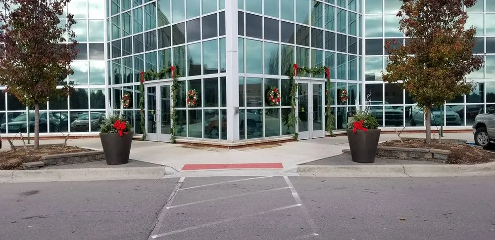 Expert residential landscaping for beautiful yards in Royal Oak, MI by Paramount Outdoor Maintenance