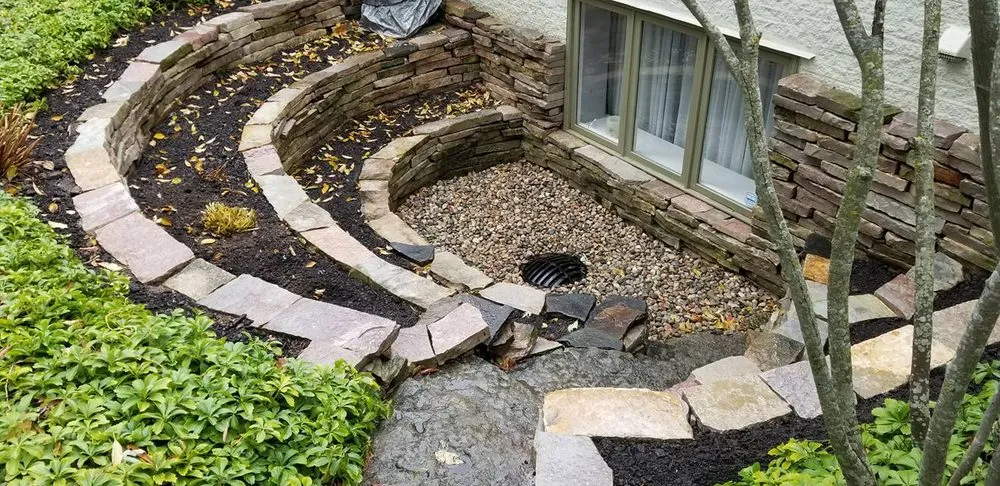 Trusted yard cleanup service for outdoor upgrades in Royal Oak, MI by Paramount Outdoor Maintenance