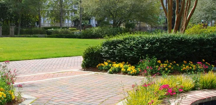 Trusted garden landscaping experts serving Pensacola, FL - Parazine Lawn & Exterior Maintenance
