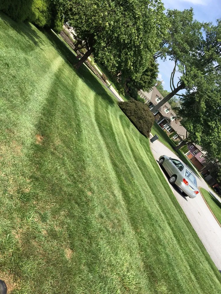 Affordable lawn mowing service for residential properties across Secane, PA - Pardoe Landscaping