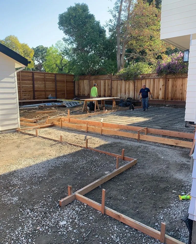 Expert yard maintenance in San Bruno, CA by Paredes Landscaping