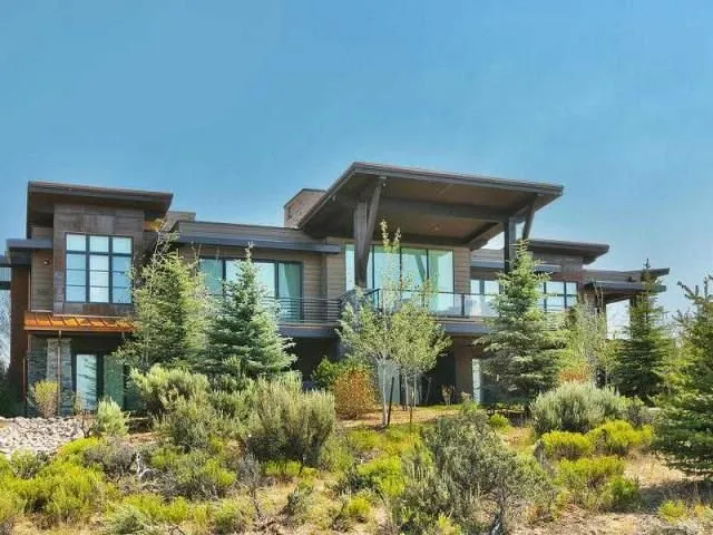 Top-rated residential landscaping in Park City, UT by Park City Concierge Services